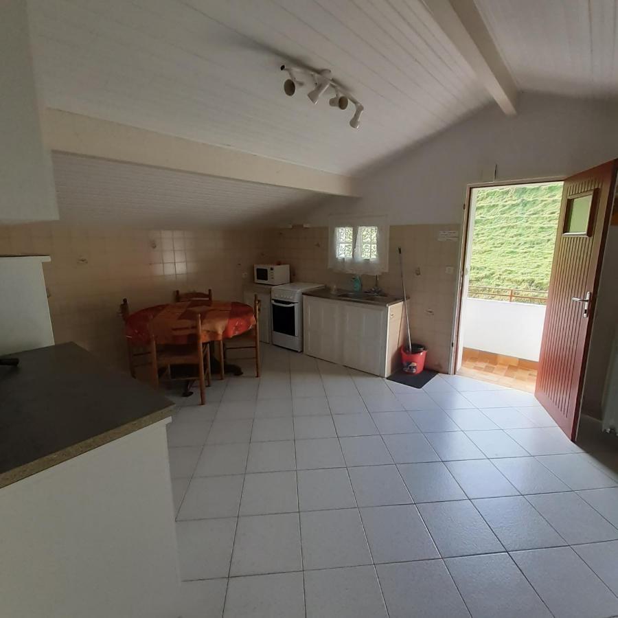 Ur Ondoan - Appartement Saint Pee Sur Nivelle エクステリア 写真